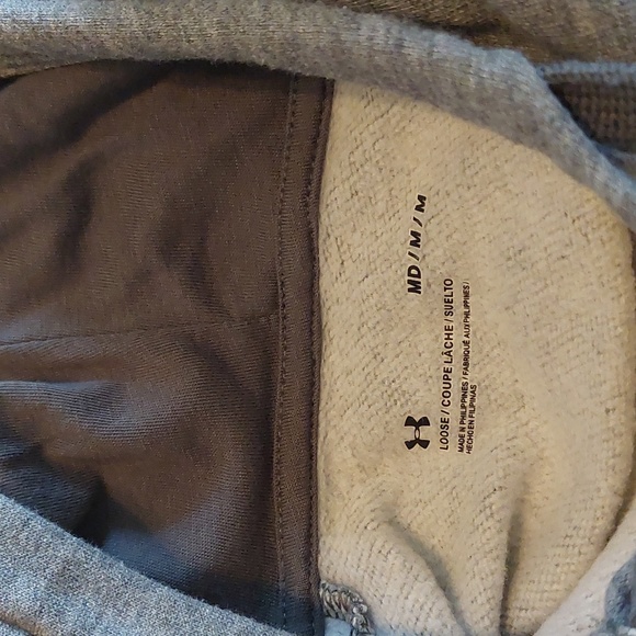 Under Armour Loose Fit Hoody *Final Price* - Picture 3 of 12